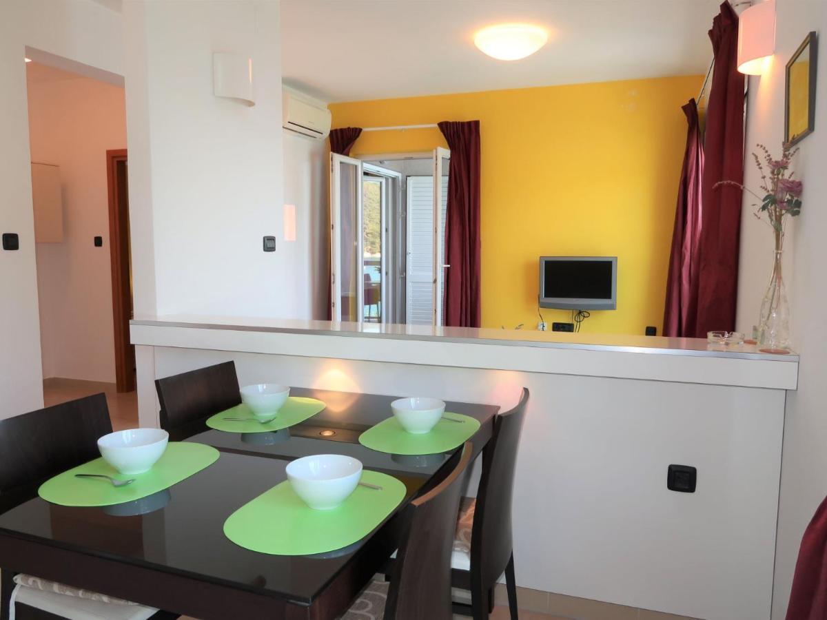 Apartment Milevoj - RAC158 Rabac Exterior foto